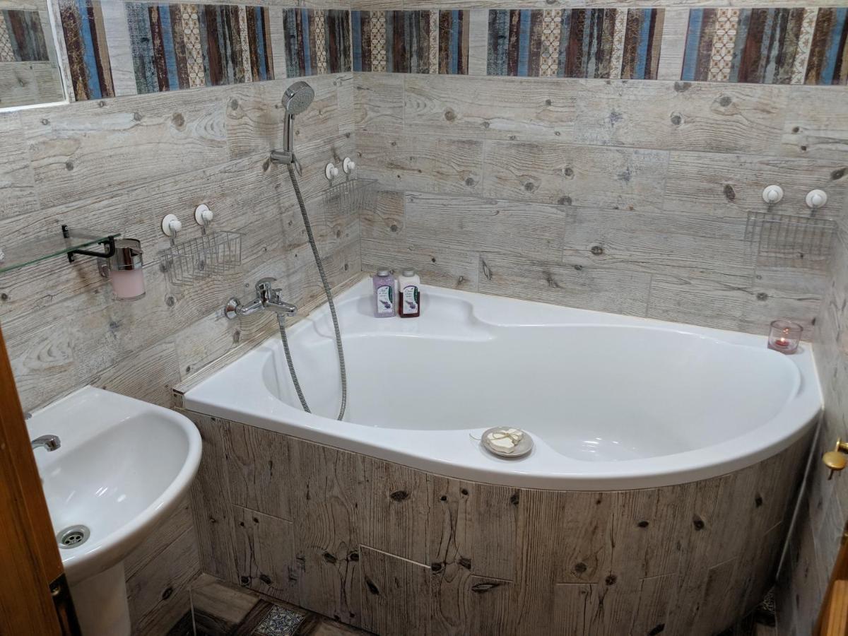 Luxury Apartment In Sumava National Park โนวาเปซ ภายนอก รูปภาพ